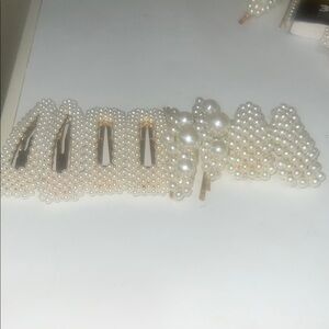 Chic Pearl Hair Clip Set